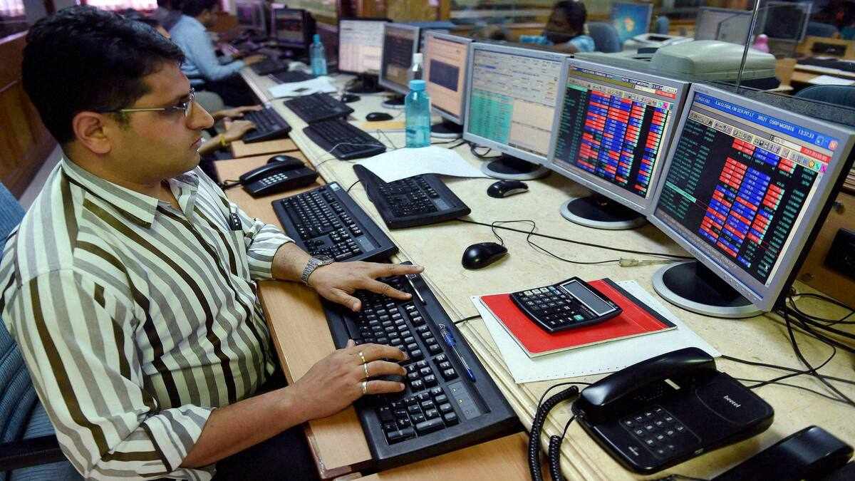 CDSL Share Price: Financial Services Stock Drops 8.97%, Buy Or Sell?