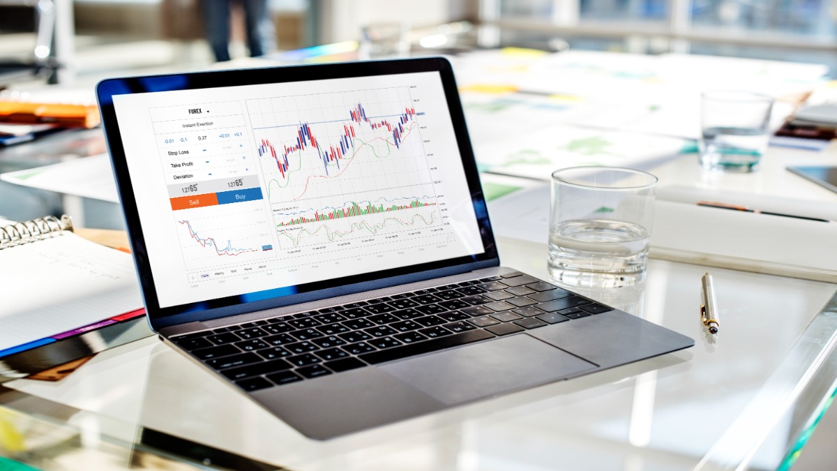Naukri.com Parent Shares Zoom As Board Approves Maiden 1:5 Stock Split, Buy?