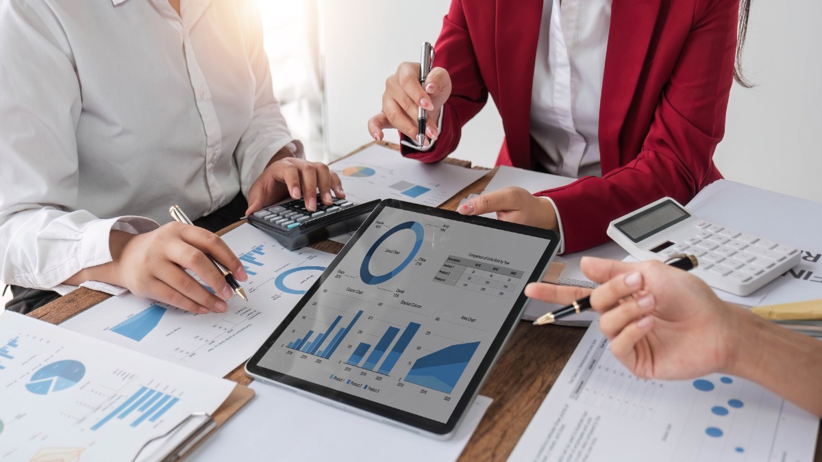 Maharatna Dividend: Power PSU NTPC To Consider Dividend, Buy Or Sell?