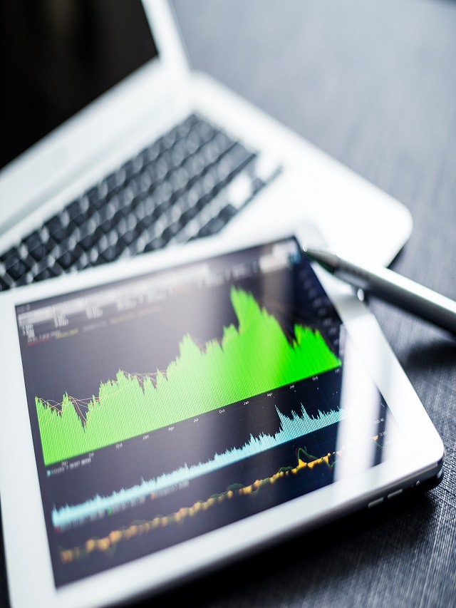 Naukri.com Parent Shares Zoom As Board Approves Maiden 1:5 Stock Split, Buy?