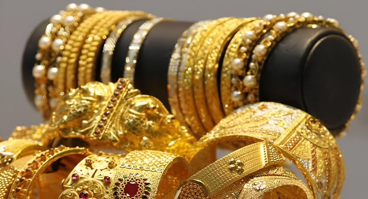 Gold Price India, April 9: 22k/100 Grams Yellow Metal Price Rises By Rs 7,100
