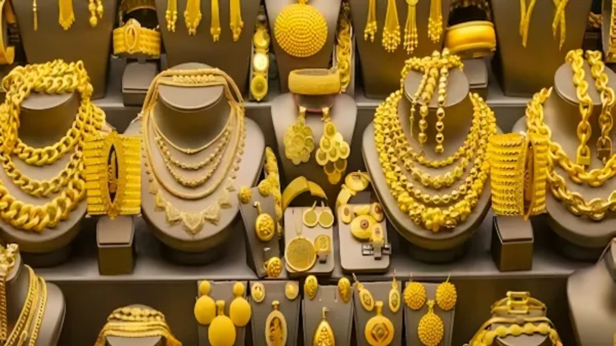 Gold Prices In India Rebound After Sharp Fall, Silver Prices Decline; Check Latest Rates